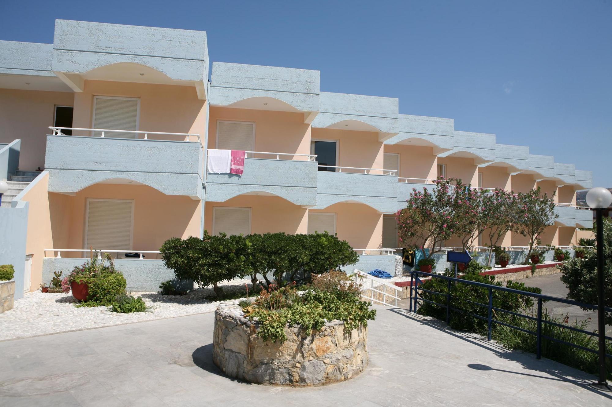 Stella-Katrin Hotel Platanes  Buitenkant foto