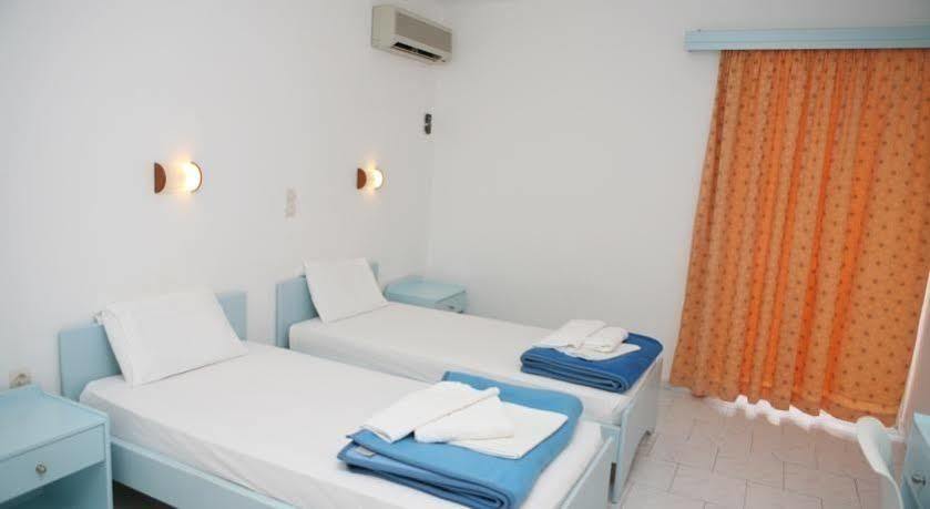 Stella-Katrin Hotel Platanes  Buitenkant foto
